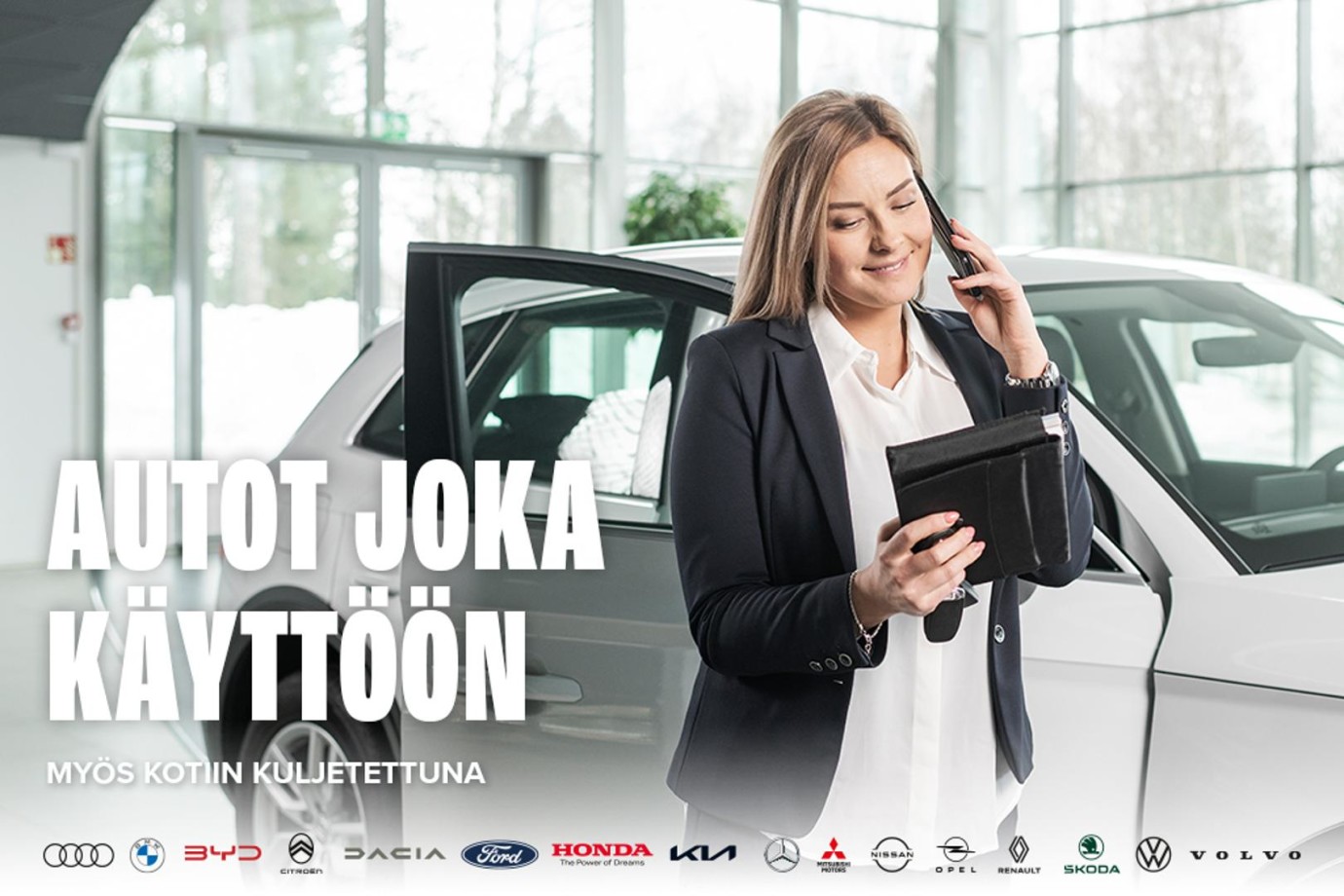 Esittelykuva Volvo EX30 täyssähköautosta.