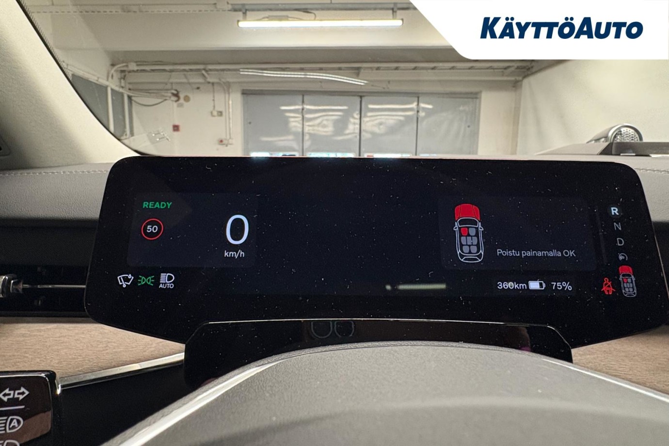 Esittelykuva Volvo EX90 täyssähköautosta.