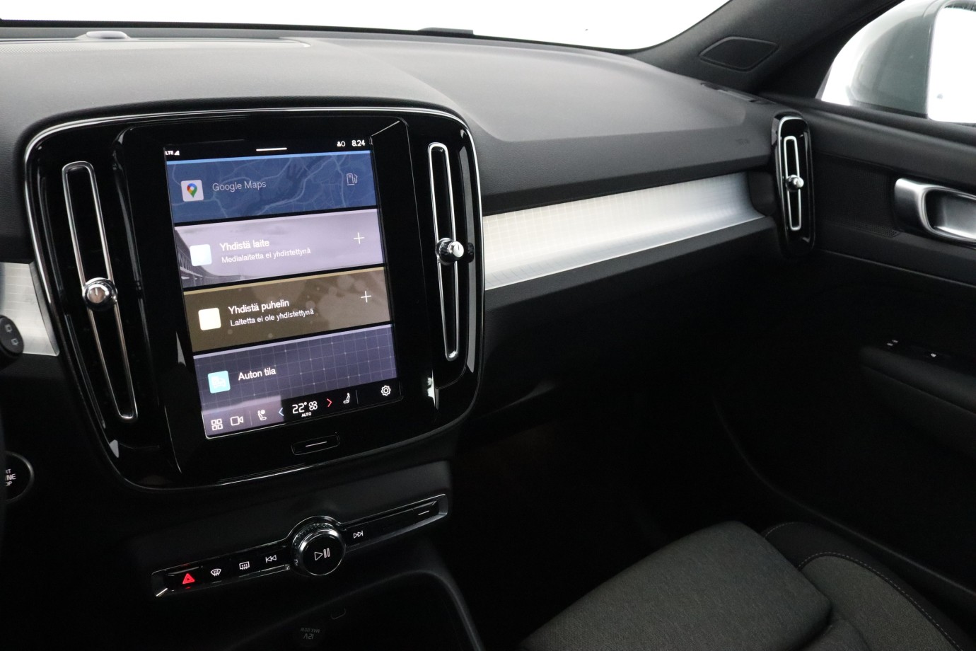 Esittelykuva VOLVO XC40