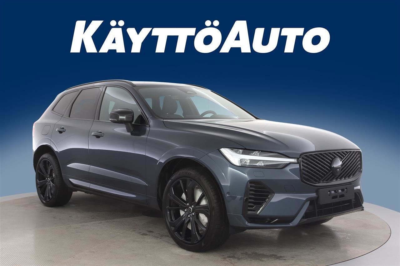 Esittelykuva Volvo XC60 lataushybridiautosta.