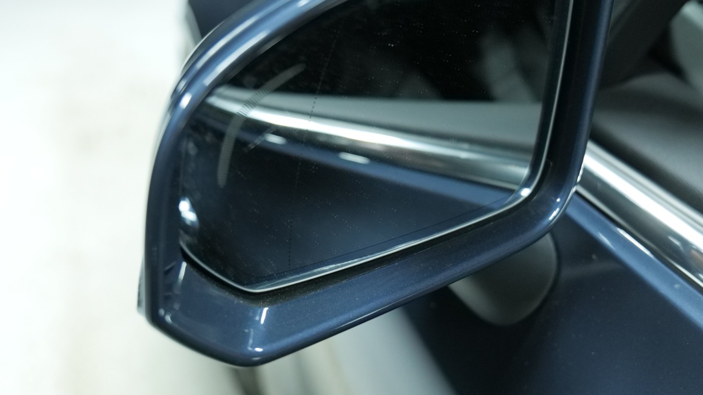 Esittelykuva Volvo V60 bensiiniautosta.