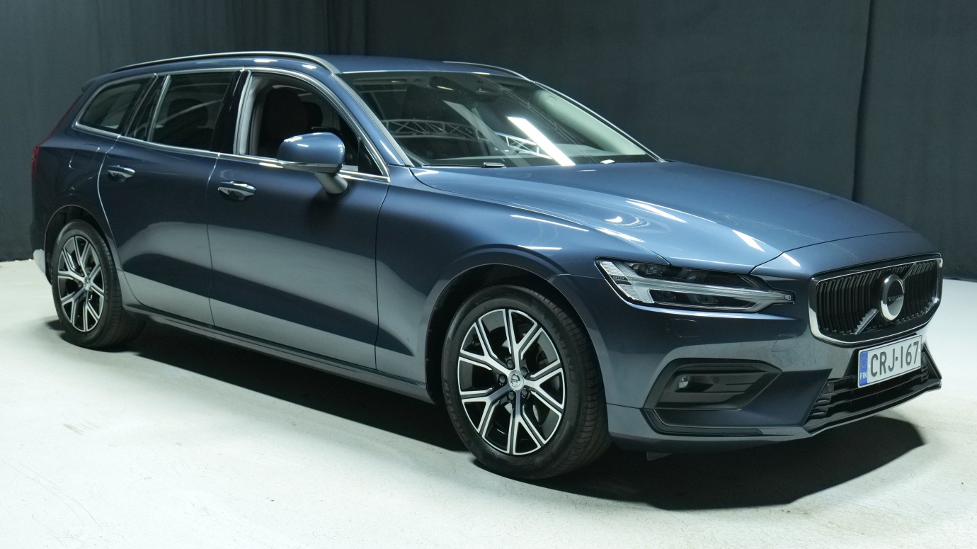 Esittelykuva Volvo V60 bensiiniautosta.