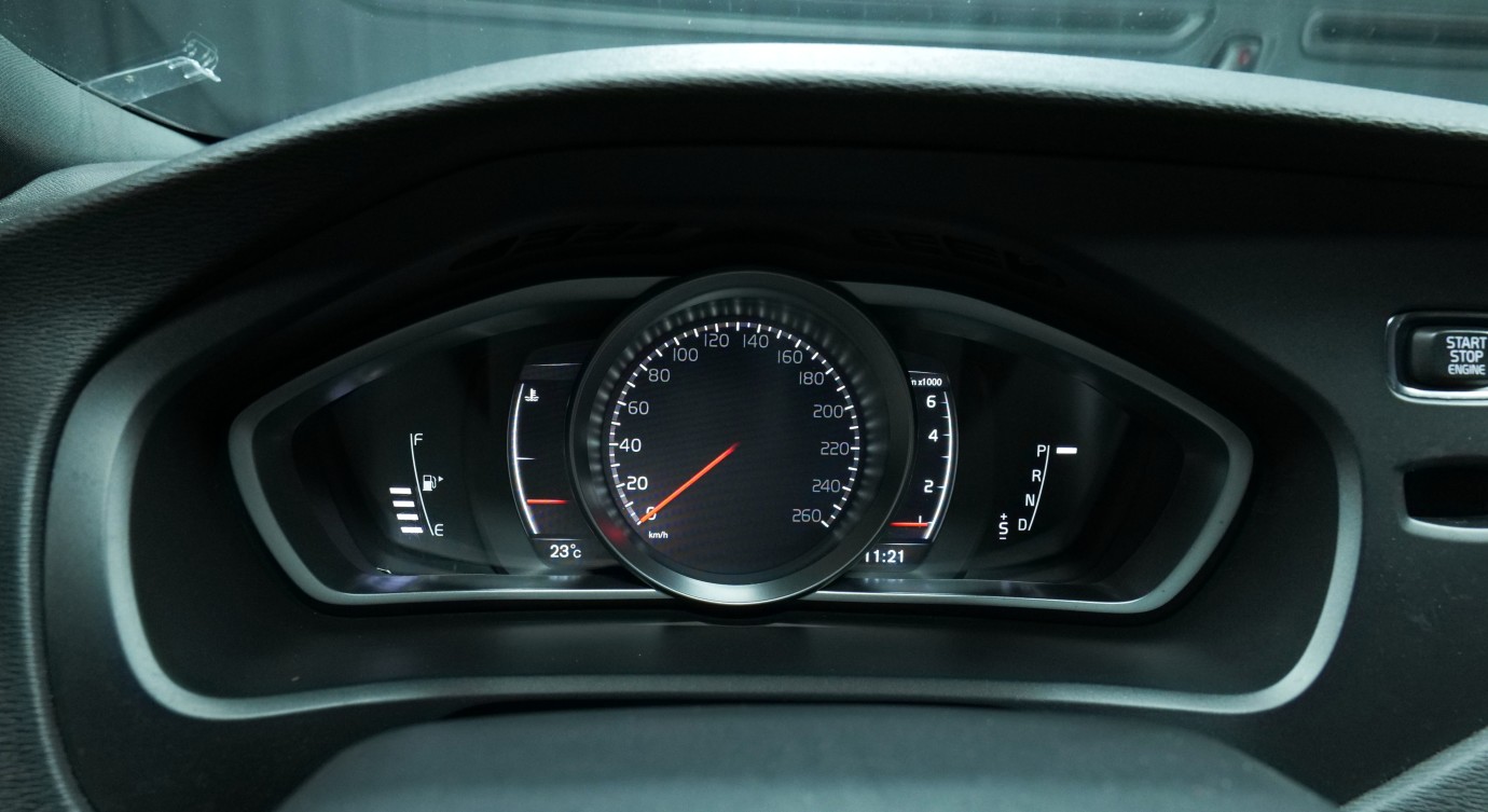 Esittelykuva Volvo V40 bensiiniautosta.