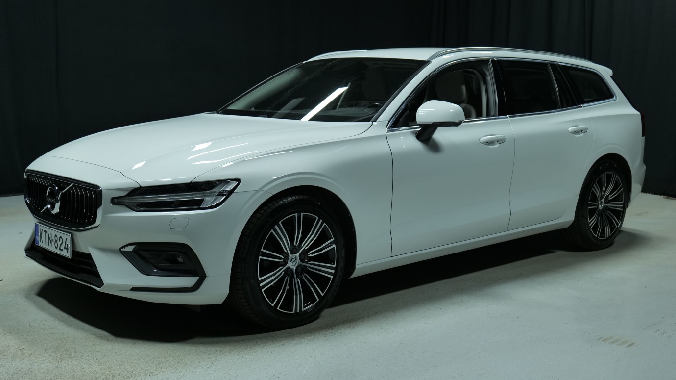 Esittelykuva Volvo V60 dieselautosta.