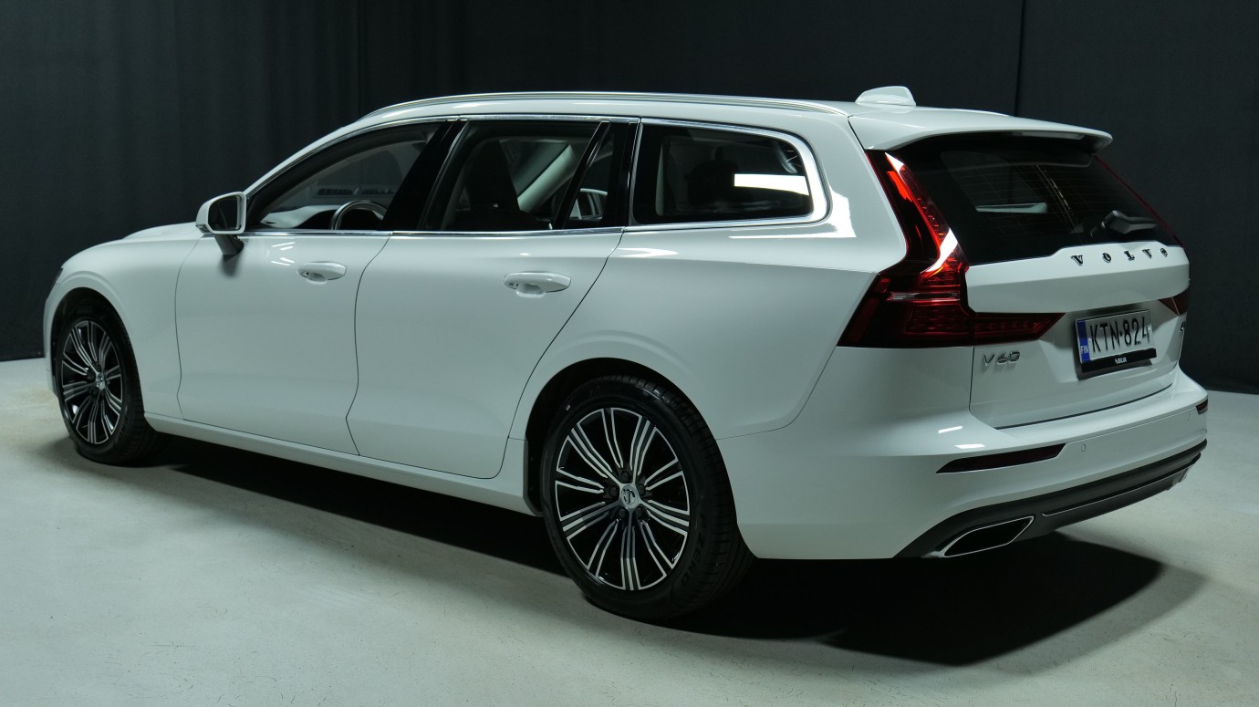 Esittelykuva Volvo V60 dieselautosta.