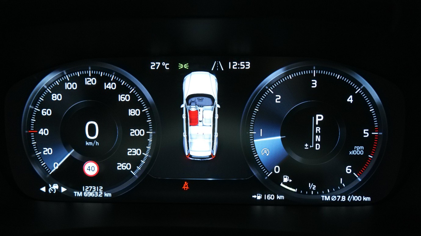 Esittelykuva Volvo V60 dieselautosta.