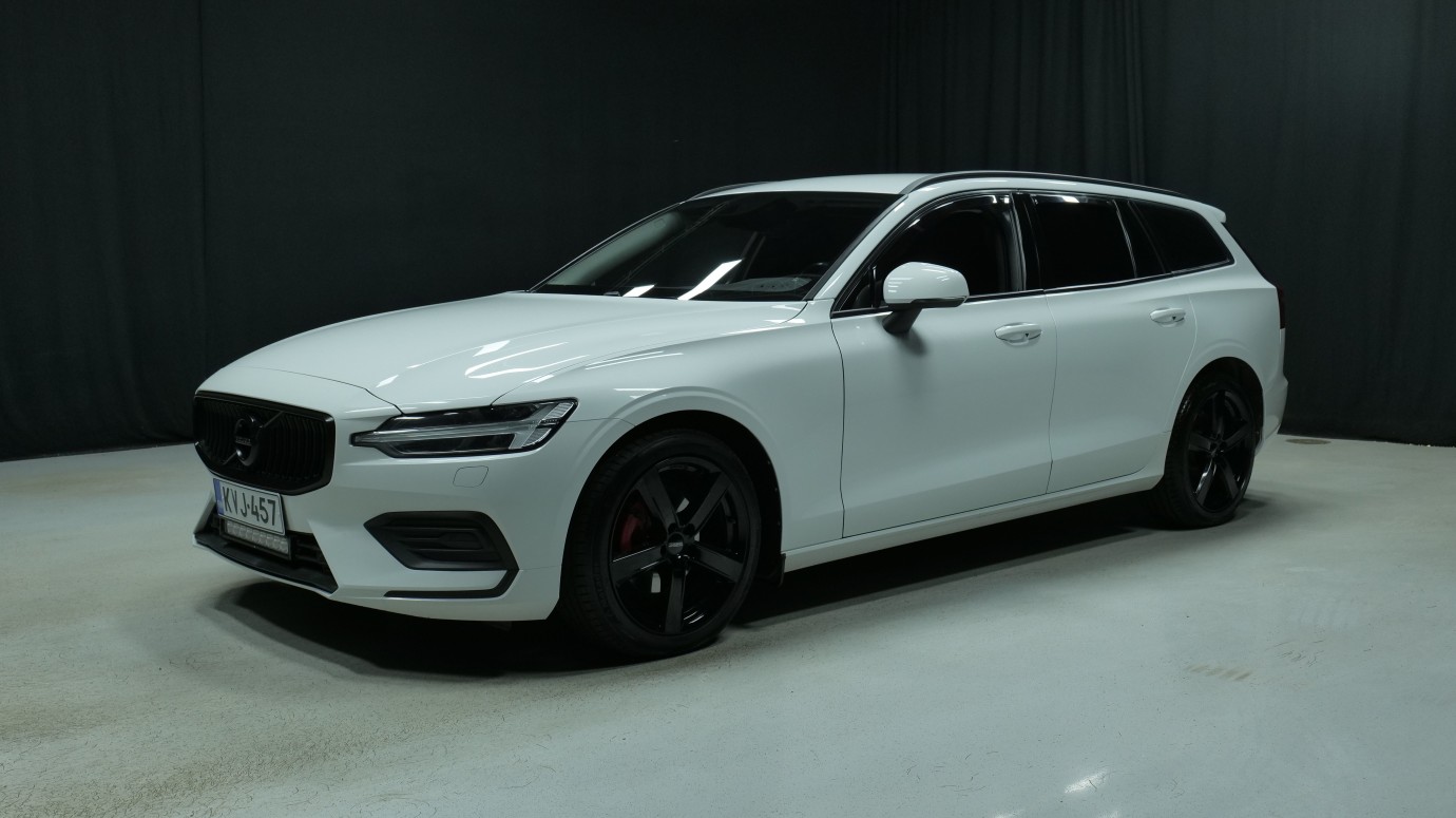 Esittelykuva Volvo V60 dieselautosta.