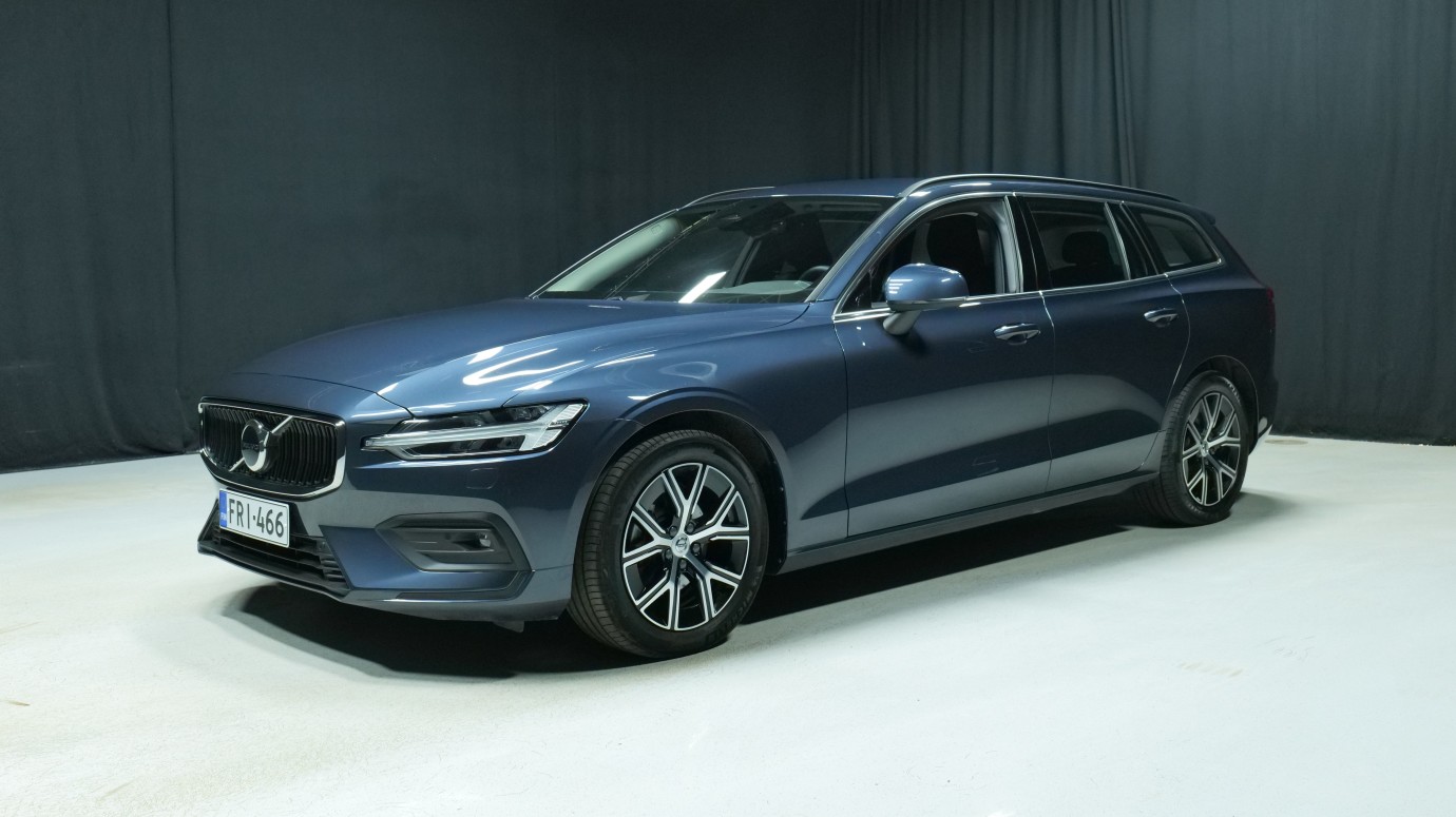 Esittelykuva Volvo V60 bensiiniautosta.