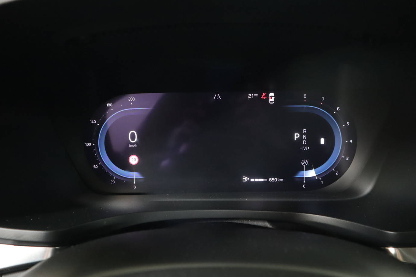 Esittelykuva VOLVO V60 bensiiniautosta.