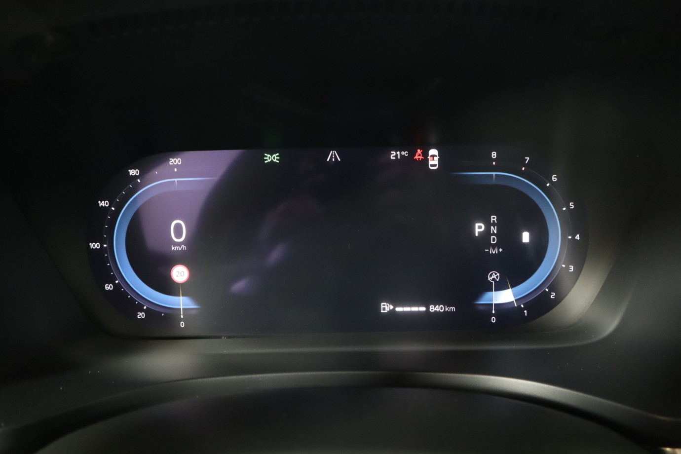 Esittelykuva VOLVO V60 bensiiniautosta.