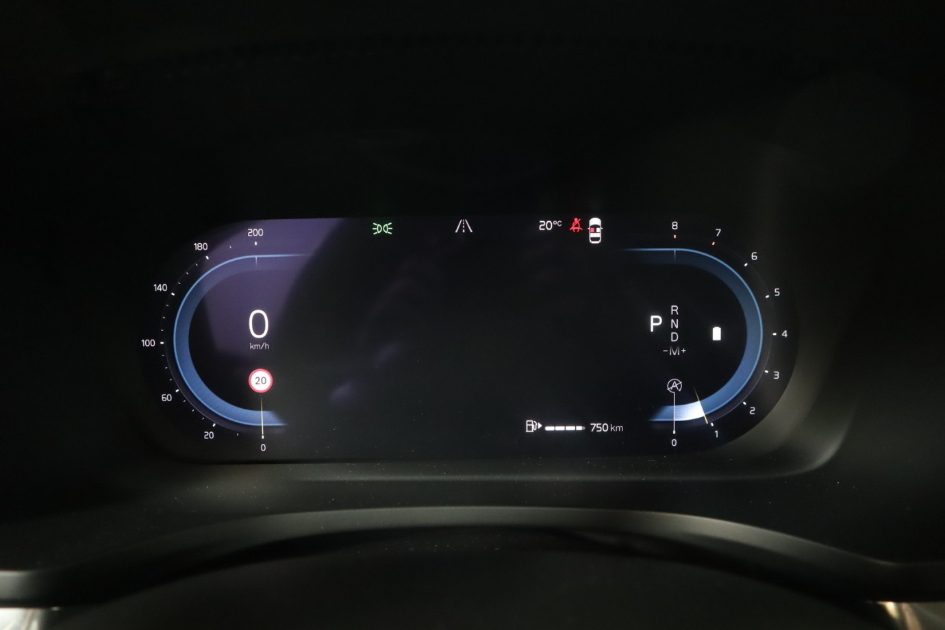 Esittelykuva VOLVO V60 bensiiniautosta.