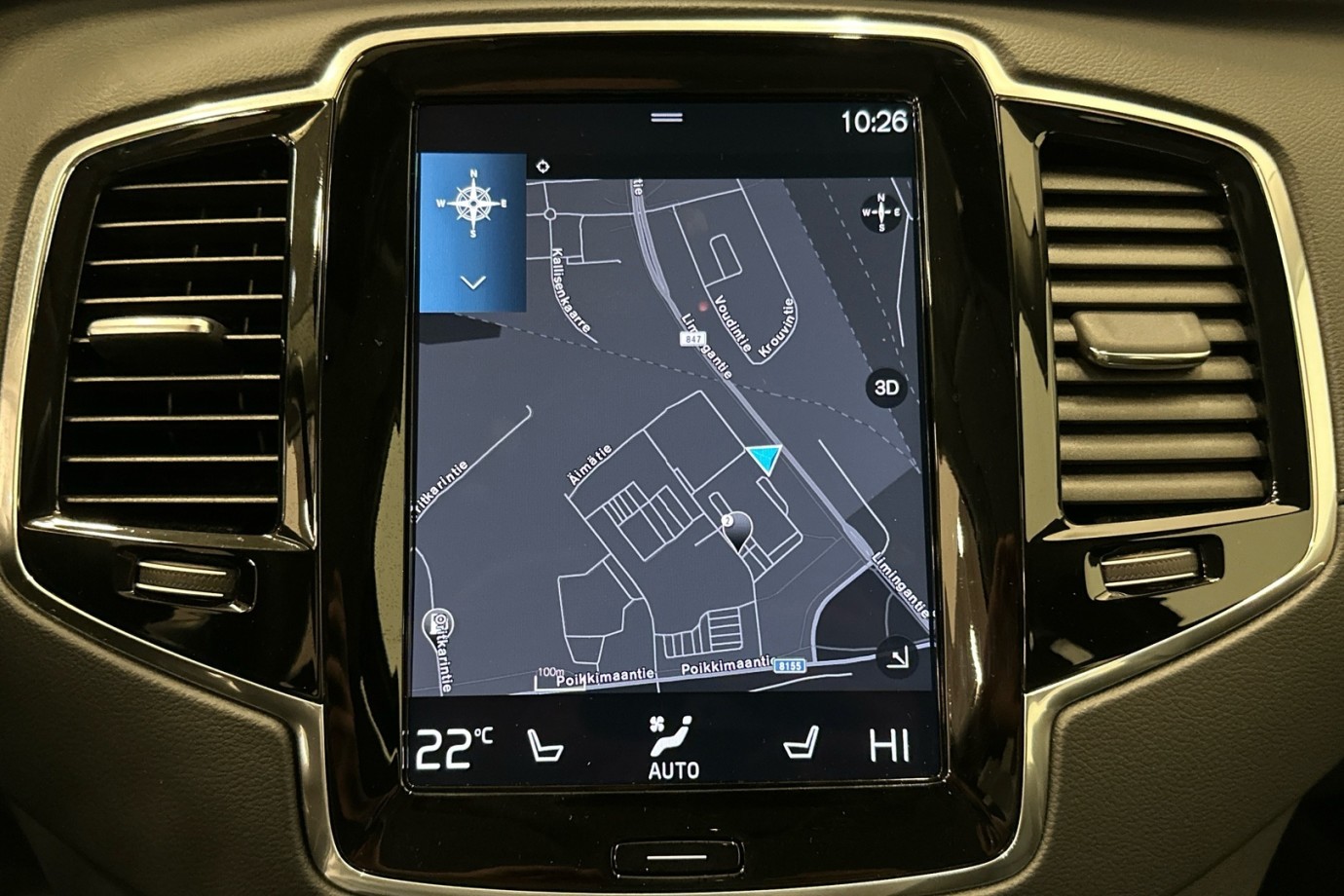 Esittelykuva VOLVO XC90 lataushybridiautosta.