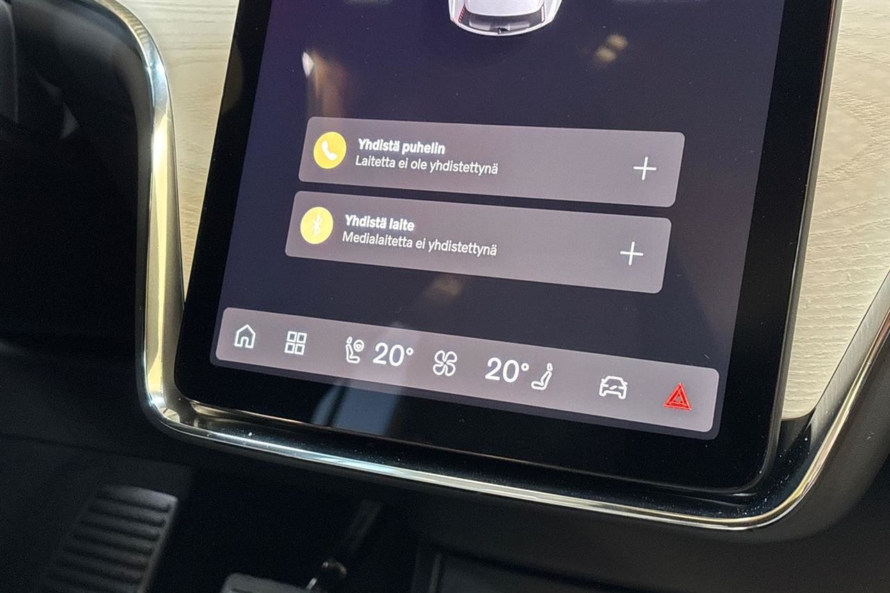 Esittelykuva Volvo EX90 täyssähköautosta.