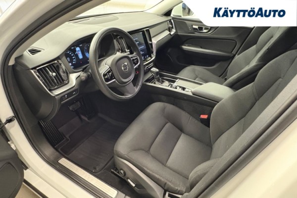 Esittelykuva VOLVO V60 dieselautosta.