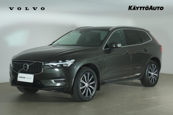 Esittelykuva VOLVO XC60 lataushybridiautosta.