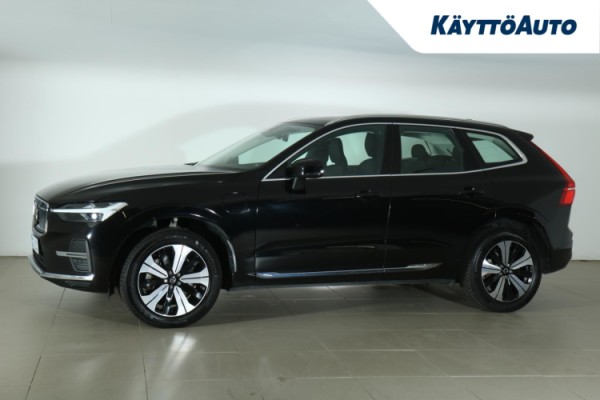 Esittelykuva VOLVO XC60 lataushybridiautosta.