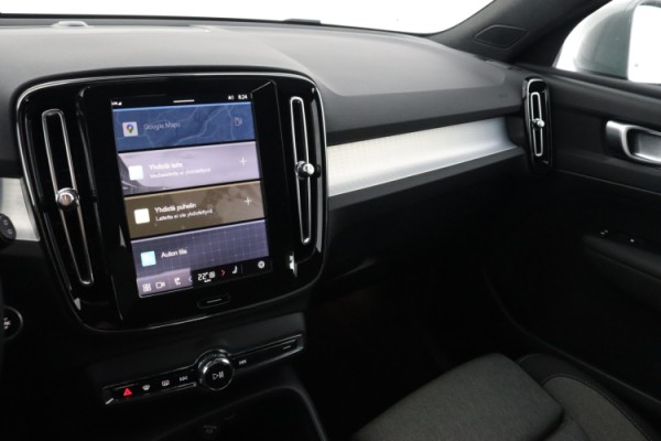 Esittelykuva VOLVO XC40