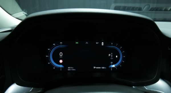 Esittelykuva Volvo V60 bensiiniautosta.