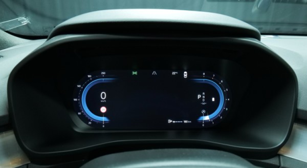 Esittelykuva Volvo XC40 bensiiniautosta.
