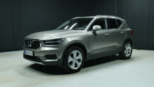Esittelykuva Volvo XC40 bensiiniautosta.