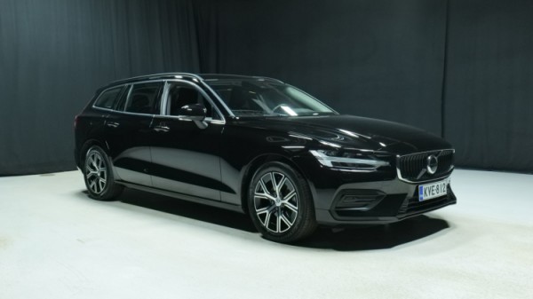 Esittelykuva Volvo V60 bensiiniautosta.