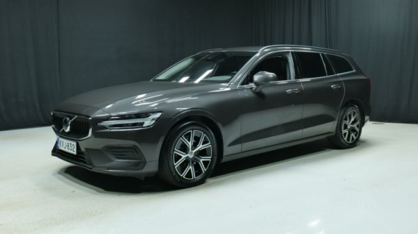Esittelykuva Volvo V60 bensiiniautosta.