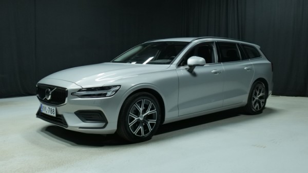 Esittelykuva Volvo V60 bensiiniautosta.