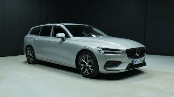 Esittelykuva Volvo V60 bensiiniautosta.