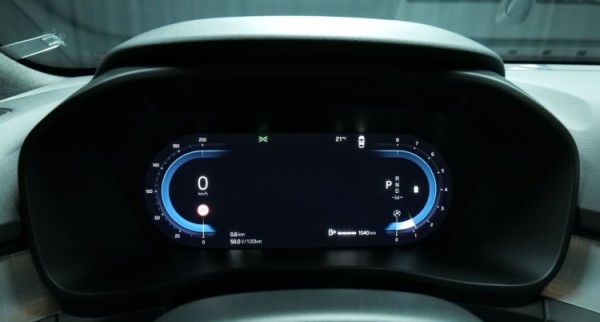 Esittelykuva Volvo XC40 bensiiniautosta.