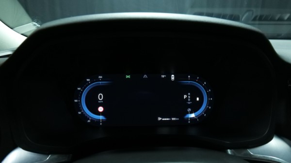 Esittelykuva Volvo V60 bensiiniautosta.