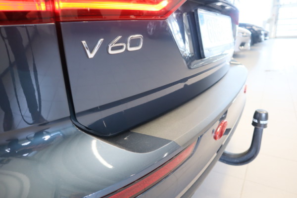 Esittelykuva VOLVO V60 dieselautosta.