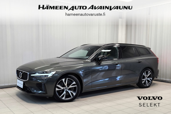 Esittelykuva VOLVO V60 lataushybridiautosta.