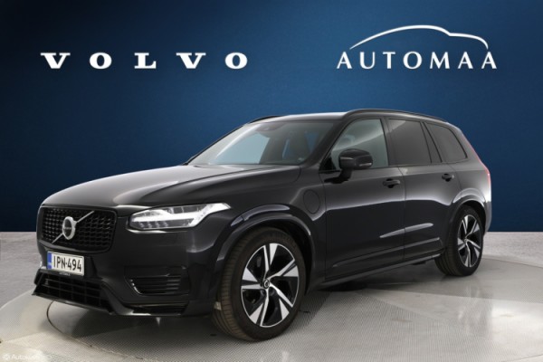 Esittelykuva VOLVO XC90 lataushybridiautosta.