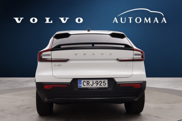 Esittelykuva VOLVO C40 täyssähköautosta.
