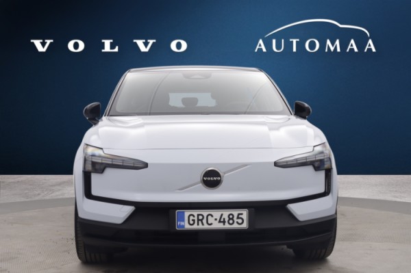 Esittelykuva VOLVO EX30 täyssähköautosta.