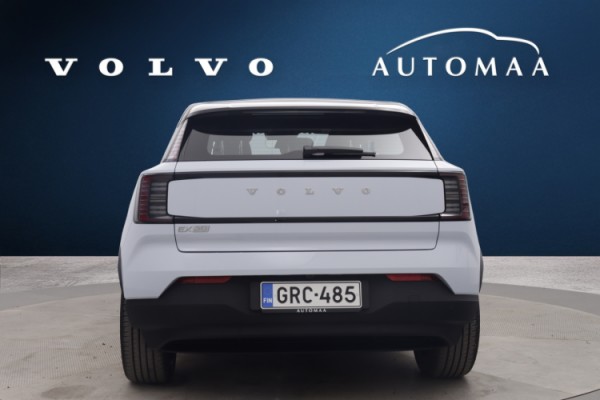 Esittelykuva VOLVO EX30 täyssähköautosta.