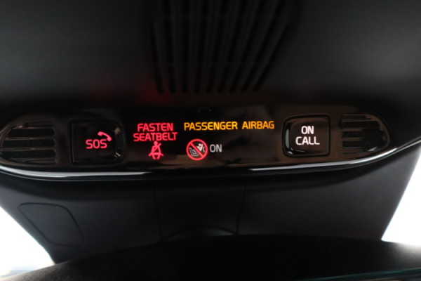 Esittelykuva VOLVO V60 CROSS COUNTRY dieselautosta.