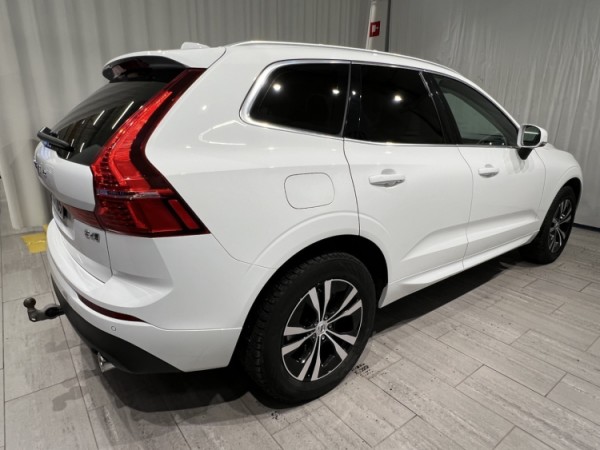 Esittelykuva VOLVO XC60 dieselautosta.