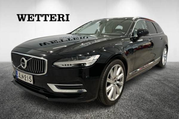 Esittelykuva VOLVO V90 lataushybridiautosta.