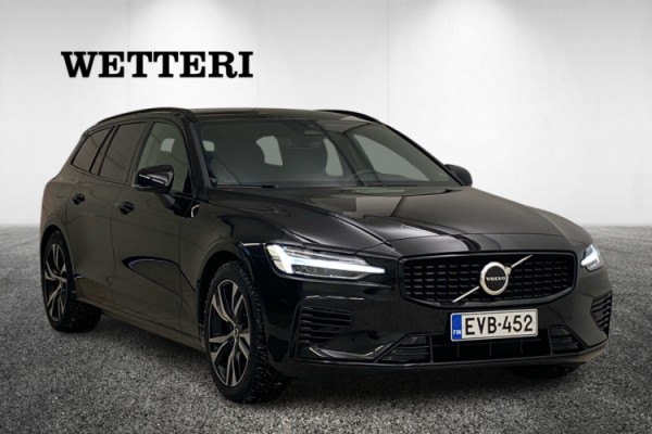 Esittelykuva VOLVO V60 lataushybridiautosta.