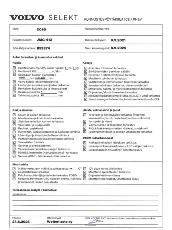 Esittelykuva VOLVO XC60 lataushybridiautosta.