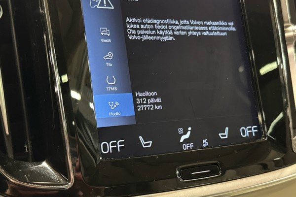 Esittelykuva VOLVO V60 lataushybridiautosta.
