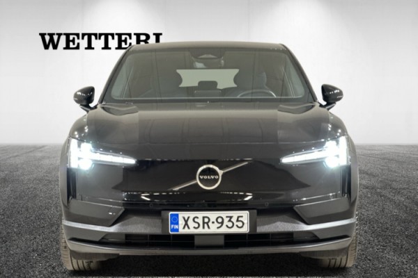 Esittelykuva VOLVO EX30 täyssähköautosta.