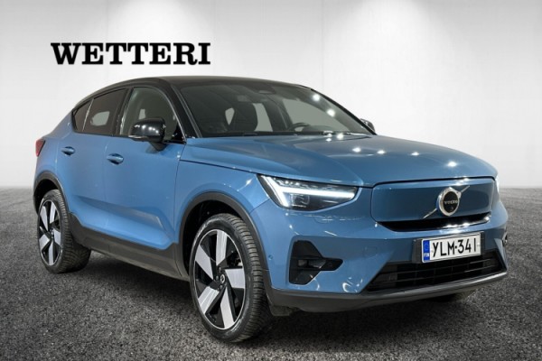 Esittelykuva VOLVO C40 täyssähköautosta.