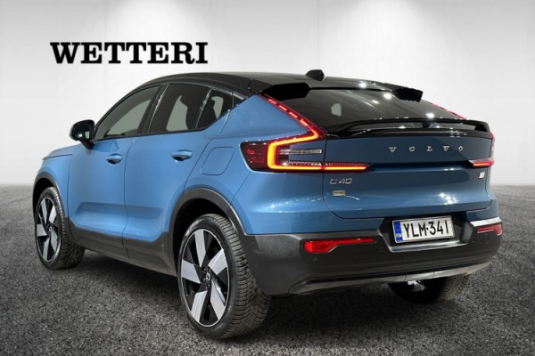 Esittelykuva VOLVO C40 täyssähköautosta.