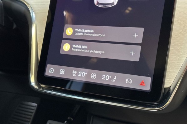 Esittelykuva Volvo EX90 täyssähköautosta.
