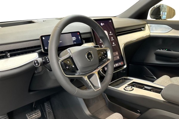 Esittelykuva Volvo EX90 täyssähköautosta.