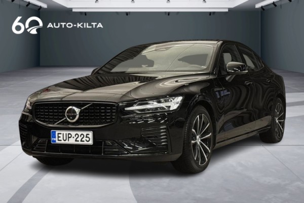 Esittelykuva Volvo S60 lataushybridiautosta.