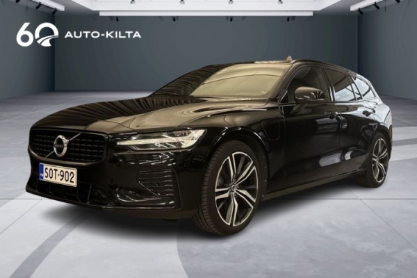 Esittelykuva Volvo V60 lataushybridiautosta.