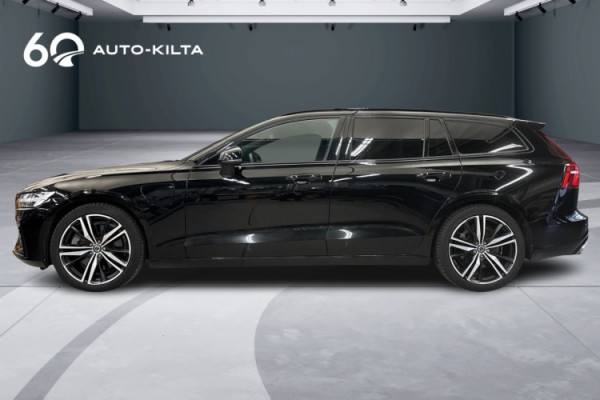 Esittelykuva Volvo V60 lataushybridiautosta.